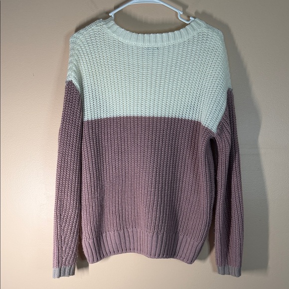 Charlotte Russe Chevron Colorblock Crew Sweater - Cream, Taupe & Mauve - Picture 5 of 6